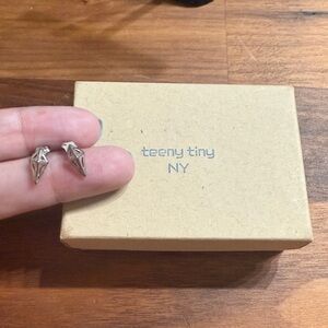 NIB Teeny Tiny New York Silver Tone Abstract Geometric Simple Stud Earrings
